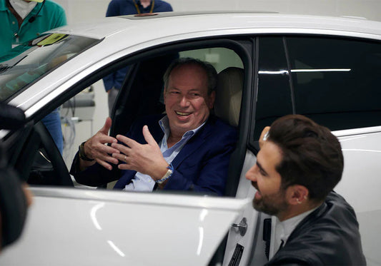 Hans Zimmer creará la banda sonora de los vehículos eléctricos de BMW