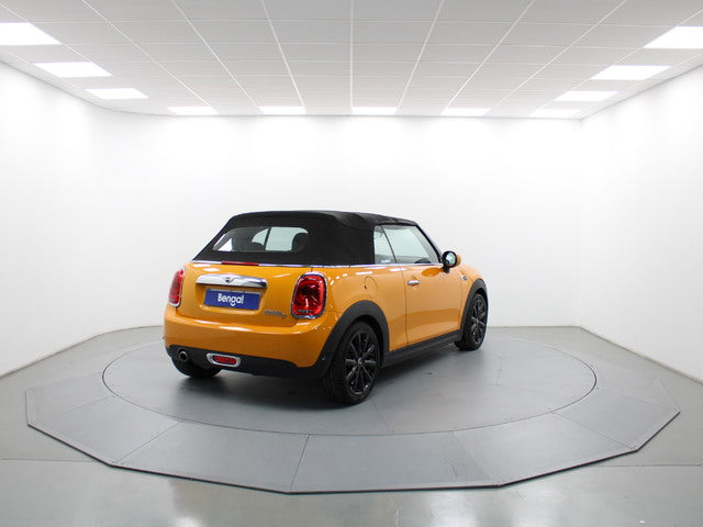 MINI Cabrio