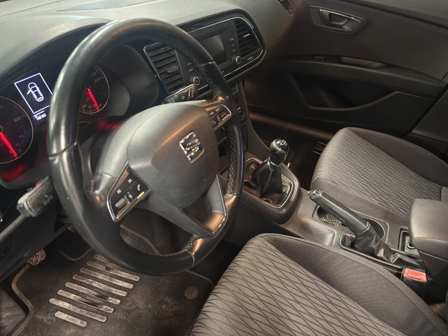 SEAT León