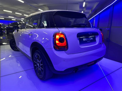 MINI Cooper 5 Puertas